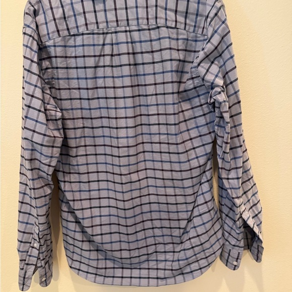 J. Crew Men's Light Blue Checkered Shirt - Picture 2 of 4